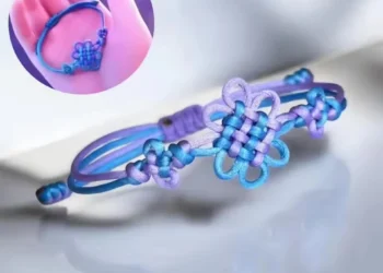 Top Reasons This Rumi Chain Bracelet Enhances Your Halloween Cosplay Look
